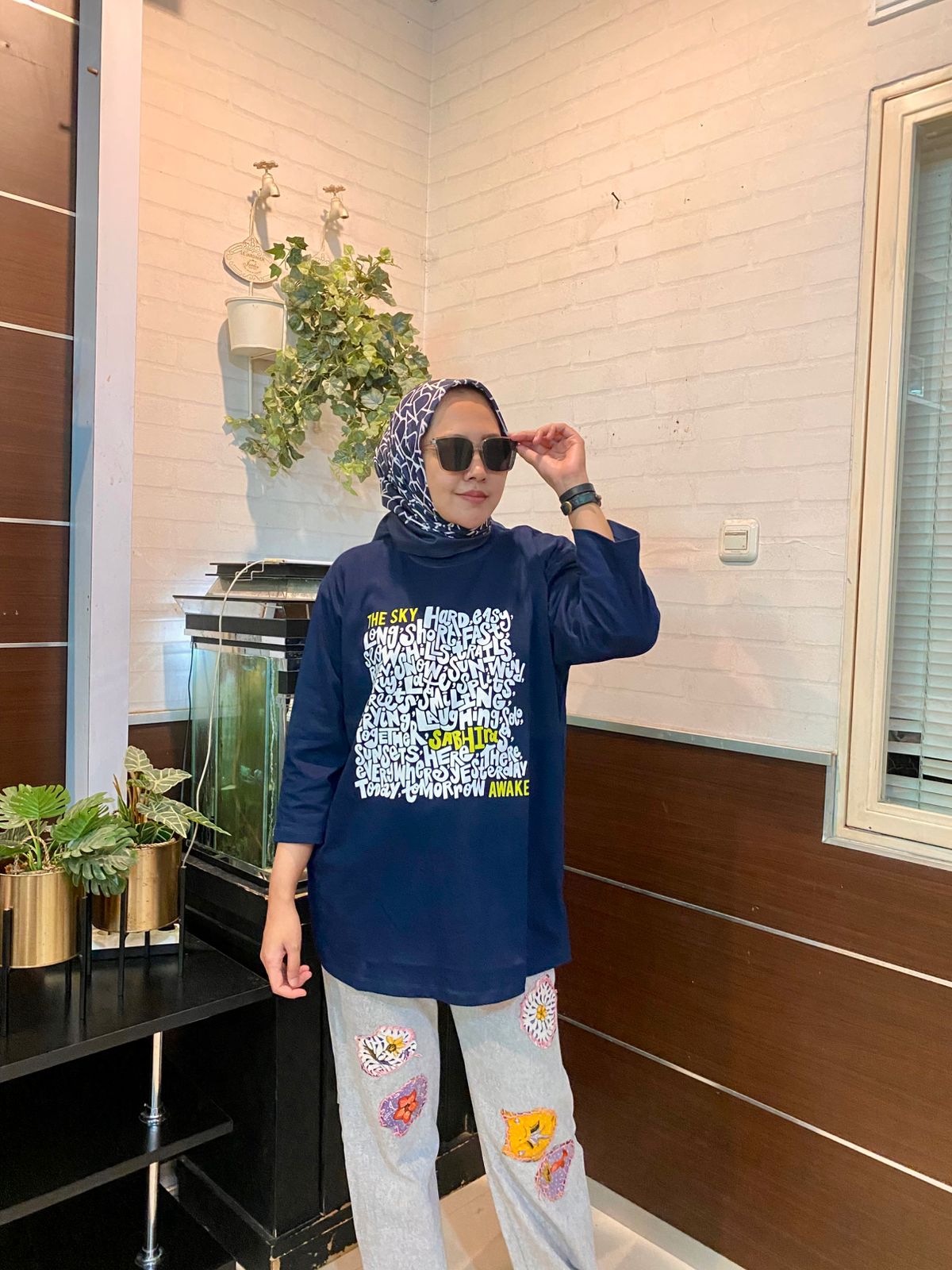 Sabhira Atasan Sky Navy